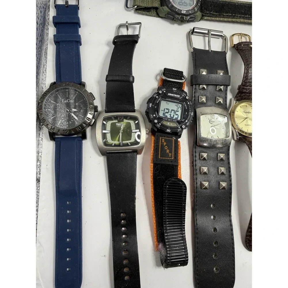 Mixed Brands Mens Watches Lot Of 14 For Parts Or Repair